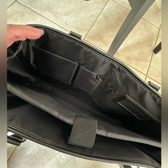 NWOT TARGUS Laptop Bag with matching Wallet - Picture 5 of 15